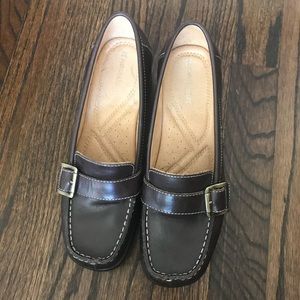 Naturalizer Brown Leather Wedge Heel Loafer size 8